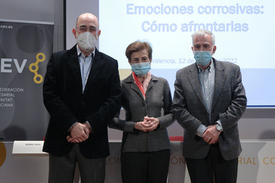 Pedro Coca, Adela Cortina e Ignacio Morgado