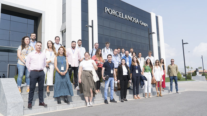 Participantes de Operacin Consolida 2021 en Porcelanosa