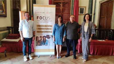 Entrevista en Onda Cero a Joaqun Alczar, director de CEEI Elche, por el Focus Pyme y Emprendimiento Vinalop y Vega Baja 2023