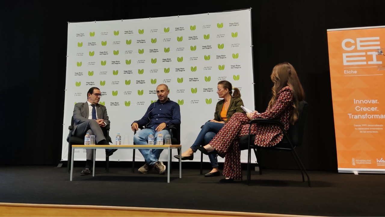 Juan Martínez, Enrique Moltó y Carolina Cortés