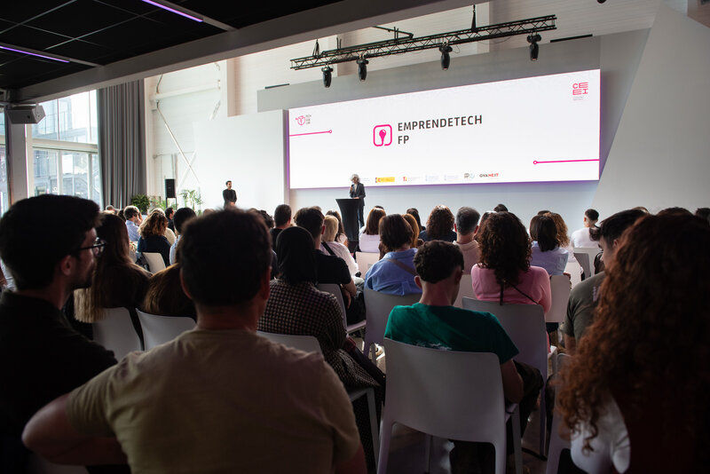 Fotogaler�a Demoday auton�mico Emprendetech FP (9)[;;;][;;;]