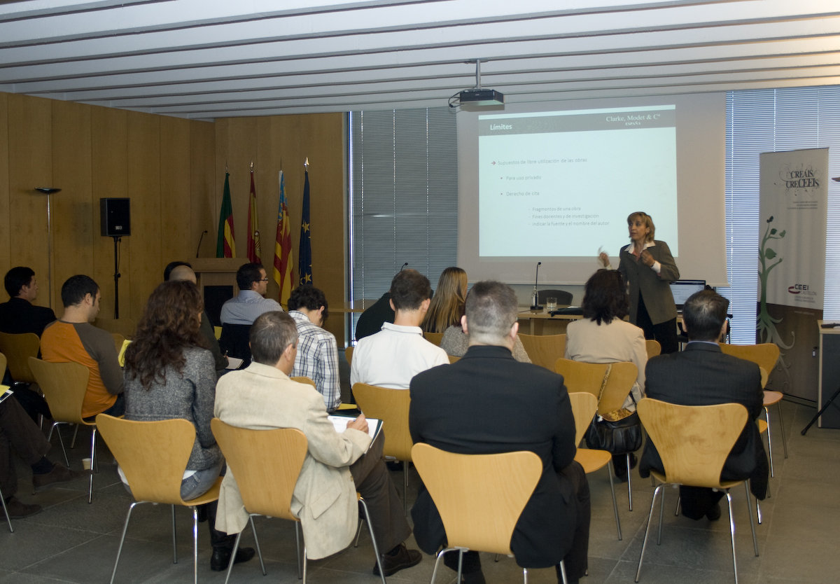Dolores Carmona de Clarke, Modet & Cº