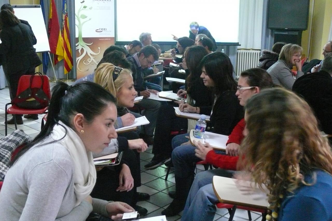 Networking 2.0 y Redes Sociales, Vall d'Uix 02/12/2010 